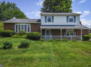 19 Cloverly Dr, Richboro, PA 18954