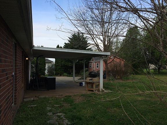 Carport