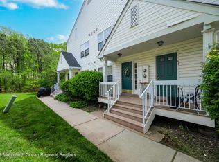 62 Des Moines Ct, Tinton Falls, NJ 07712