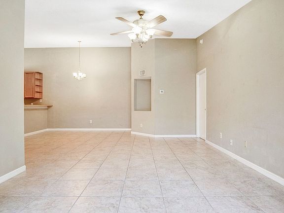 5th image of 6019 Scotchwood Gln APT 204