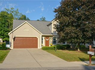 102 Hampshire Dr, Cranberry Township, PA 16066