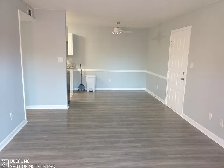 6518 Six Mile Ln #1 — Photo 4