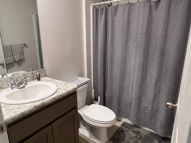 844 SW Corbin Cir — Photo 8