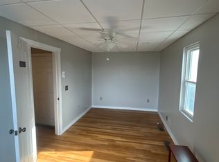 2332 Post Rd, Warwick, RI 02886