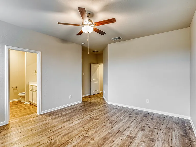 7511 Tipton Meadow Way — Photo 12