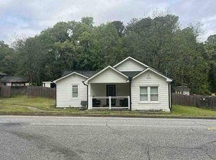 194 W Midland Ave, Winder, GA 30680