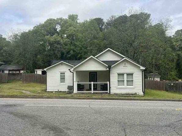 194 W Midland Ave, Winder, GA 30680