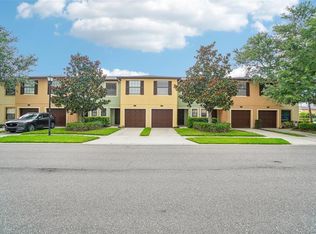 2516 Oleander Lakes Dr, Brandon, FL 33511