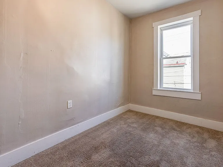 10 - 35 Mt Oliver — Photo 7