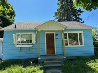 208 S 4th Ave, Alpena, MI 49707