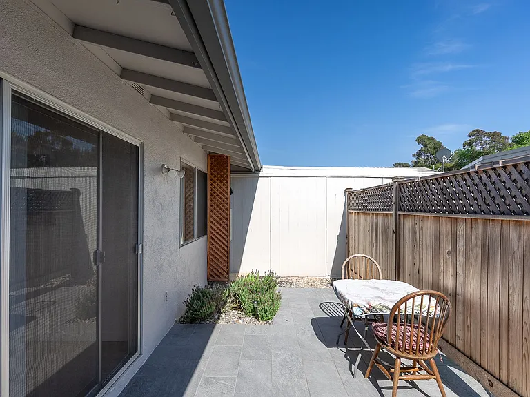 130 E Alta Grn — Photo 18