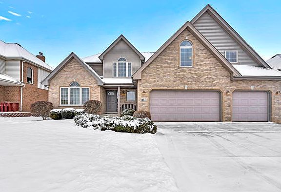 2nd image of 14341 Surrey Ct