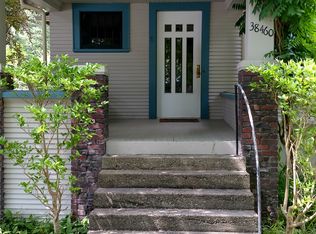 38460 SE Fir St, Snoqualmie, WA 98065