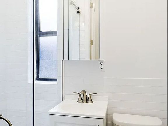 4th image of 277 W 11th St APT 3F