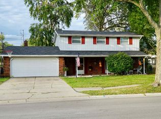 5217 Hampstead Ln, Fort Wayne, IN 46815