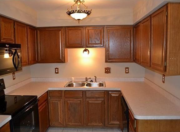 3rd image of 14606 Southpointe Ct