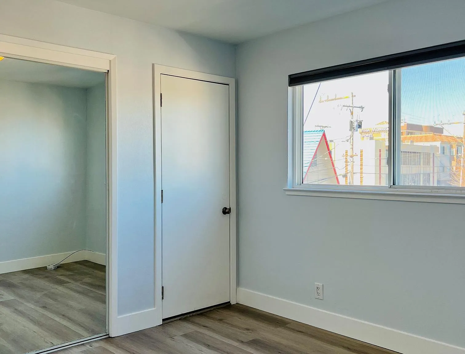 2 bed, 1020 sqft, $3,150 — Photo 3