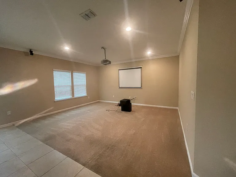 2618 Las Calinas Blvd — Photo 34