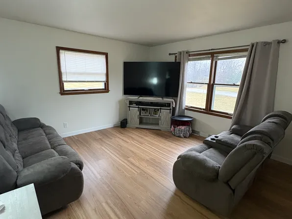 2940 N 184th St #2940, Brookfield, WI 53045