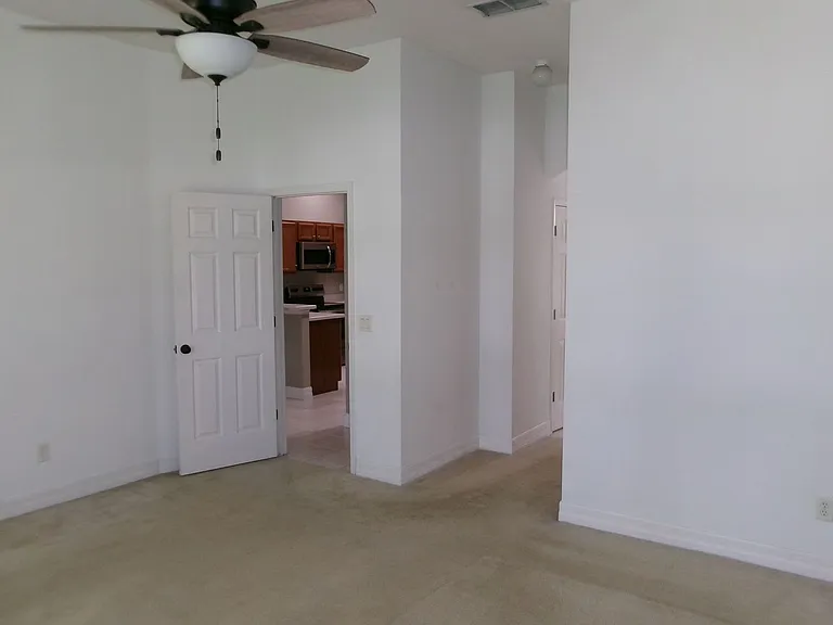 12415 Lake Valley Dr — Photo 16