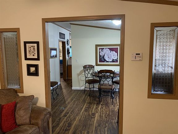 5th image of 1872 Duchess Dr
