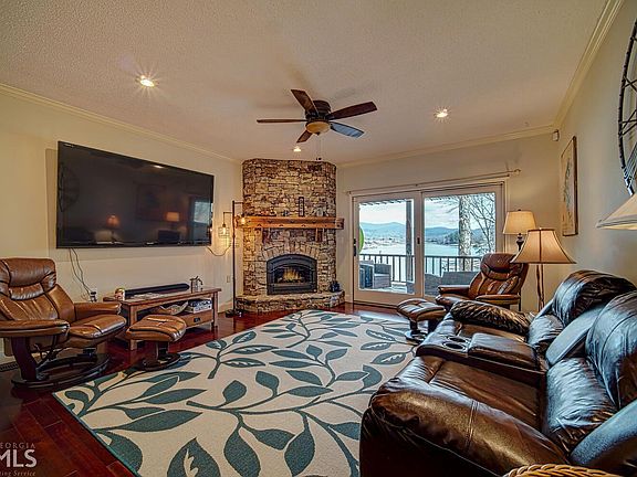 5th image of 246 Windjammer Dr APT A