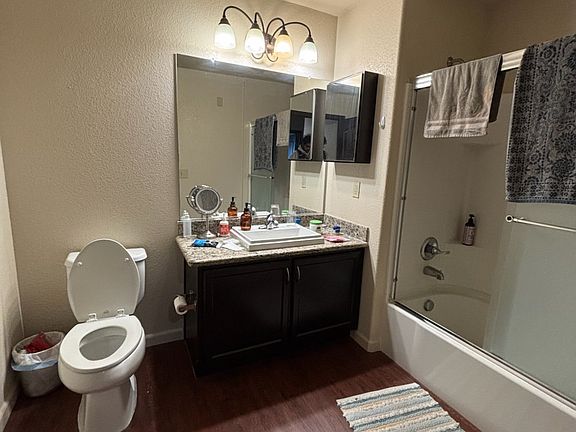 3rd image of 1420 16th St APT 306