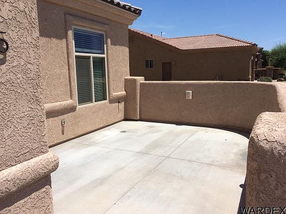 2nd image of 725 Malibu Pl