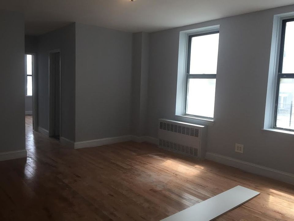 1st image of 1597 Bedford Ave APT 3B