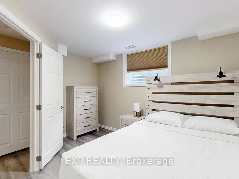 967 Wright Dr #LOWER — Photo 5