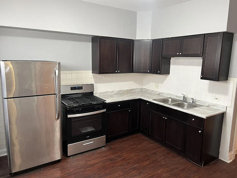 408-410 Marengo Avenue - 2N