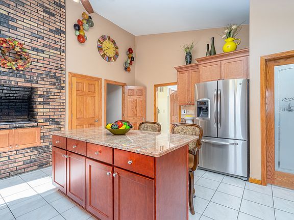 4th image of 13452 W Pawnee Ln
