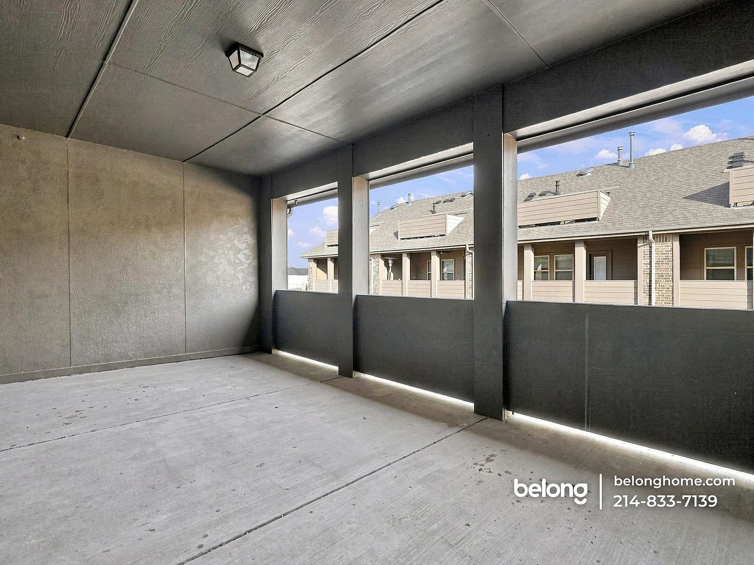 4 bed, 3.5 bath, 2027 sqft, $2,995 — Photo 2