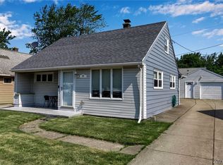 96 Peinkofer Dr, Cheektowaga, NY 14225