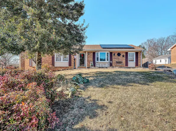 839 Knollwood Dr, Troutville, VA 24175