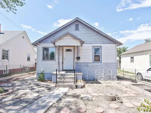 1613 Spruce St, Pueblo, CO 81004