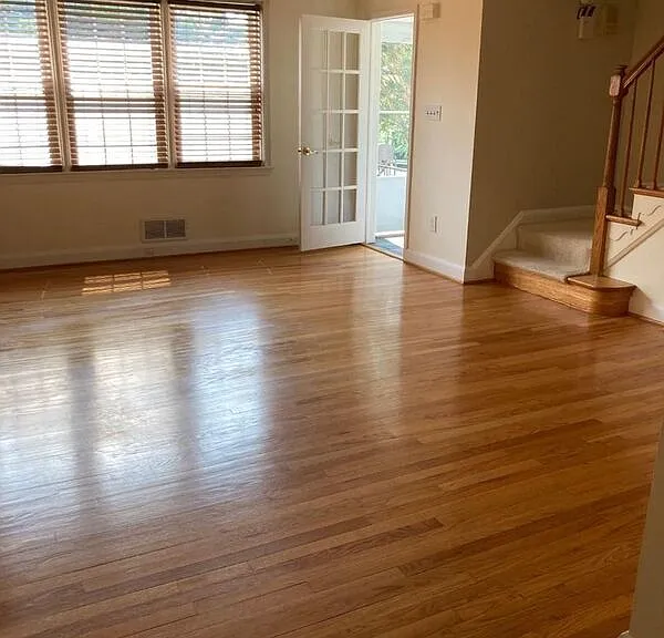 8616 Pleasant Plains Rd — Photo 2
