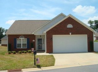 436 Peace Rollins Ct, Kernersville, NC 27284