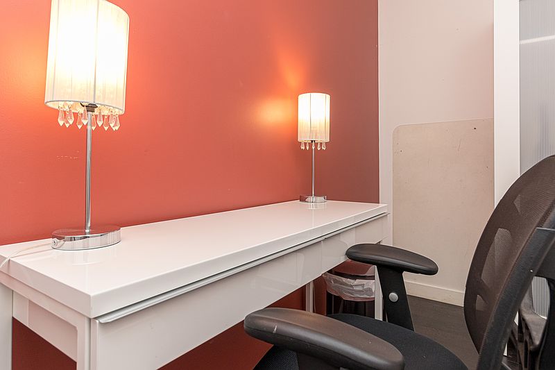 Victoria Apartment for rent - 2 Bedrooms — photo 17
