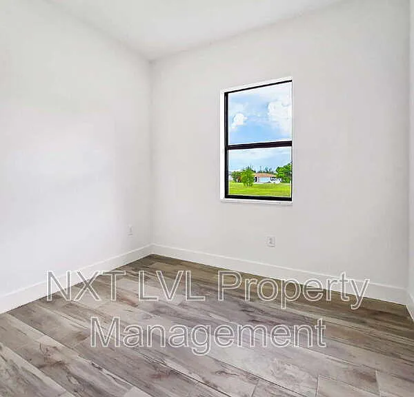 4113 Kismet Pkwy W — Photo 20