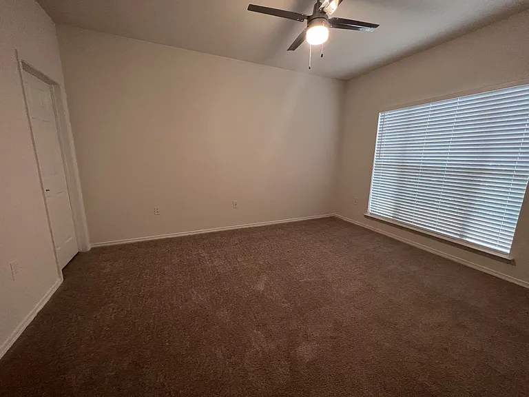 Wesley St. James Apartments at Sandy Springs — Photo 185