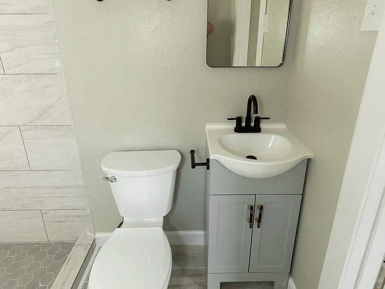 754 Collingswood Dr — Photo 4