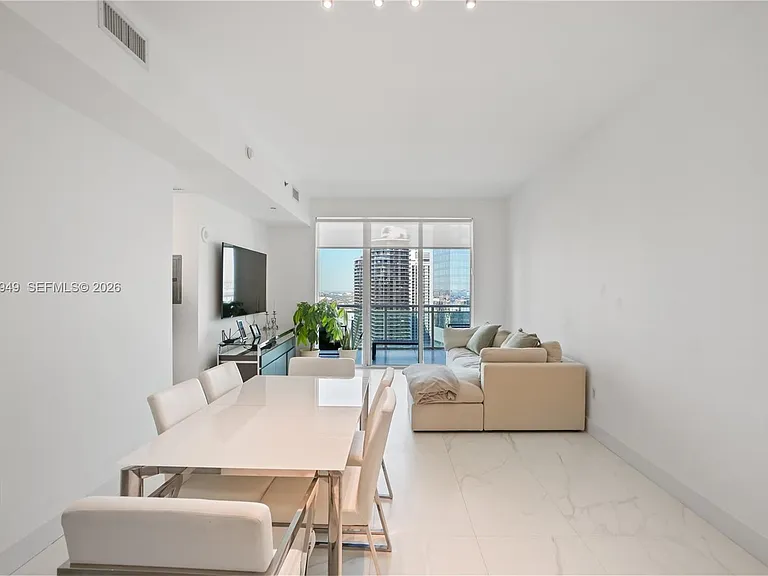 950 Brickell Bay Dr #4101 — Photo 7