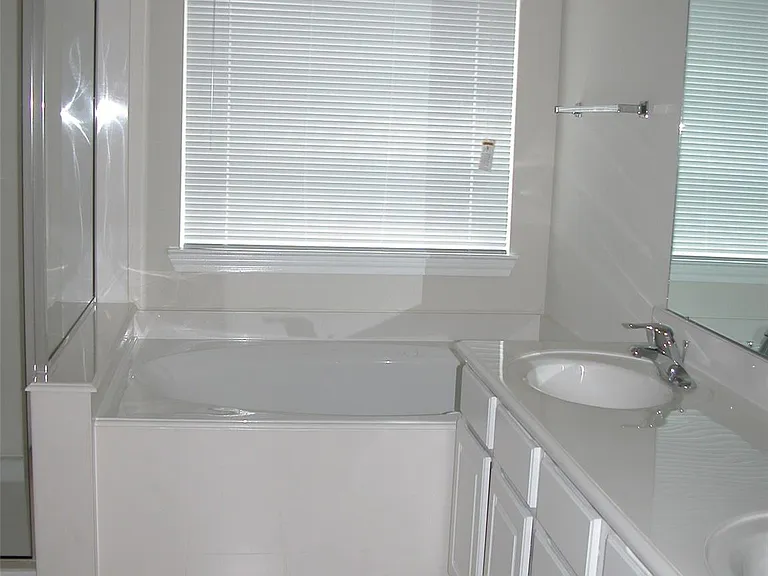 18227 Sweet Juniper Ln — Photo 20