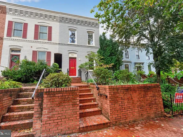 524 4th St SE, Washington, DC 20003