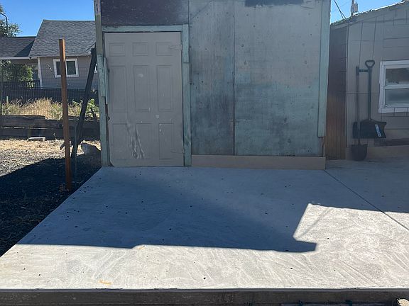 3rd image of 18 French Ave