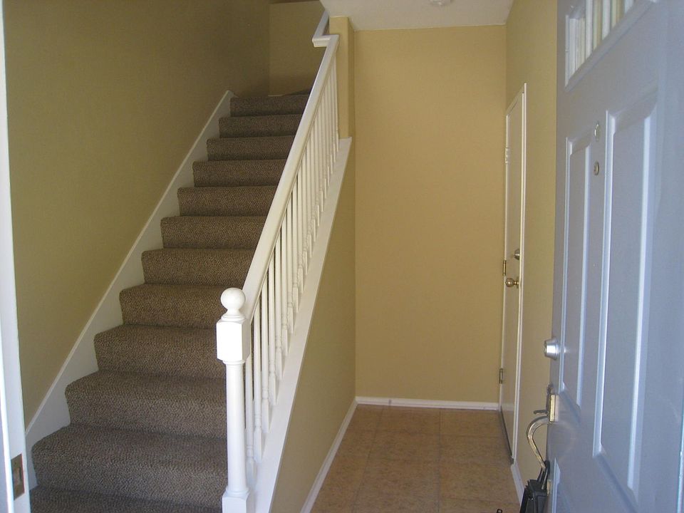 1st image of 12538 Heatherton Ct Unit 34