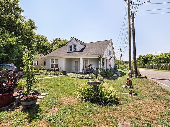 5th image of 530-A Spencer Ave