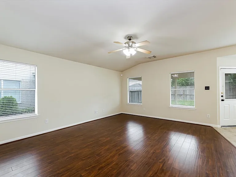 3215 Painted Meadow Cir — Photo 7