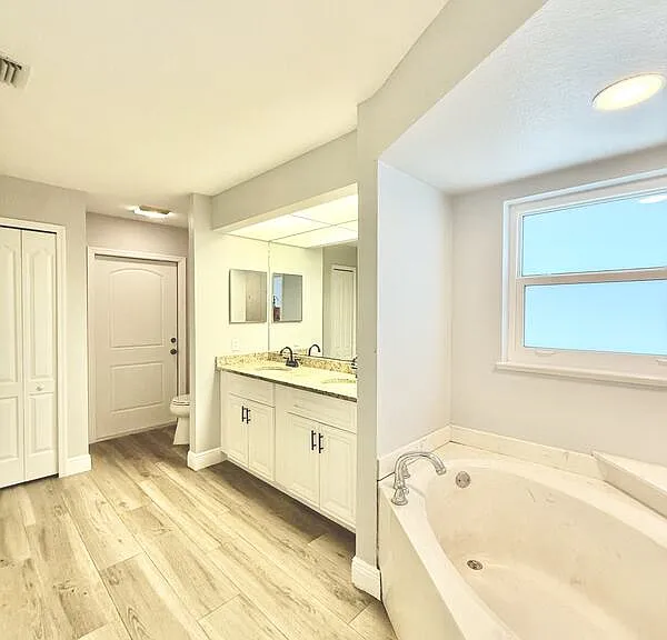 22148 Lockport Ave — Photo 67